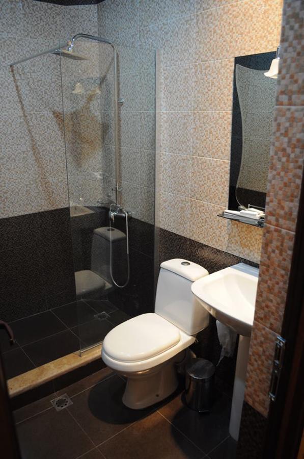 Hotel Apollon Yerevan Luaran gambar