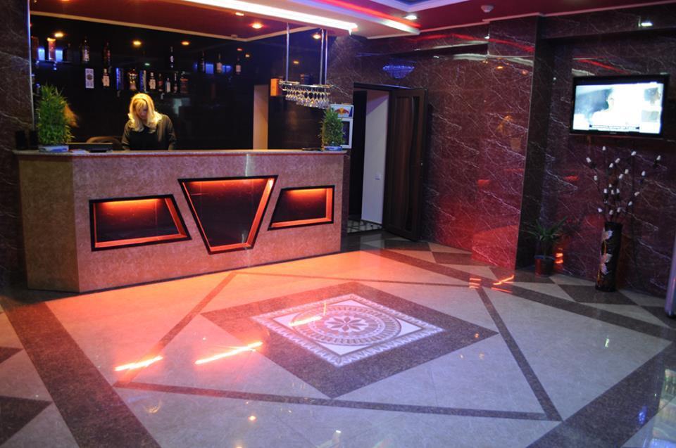 Hotel Apollon Yerevan Luaran gambar